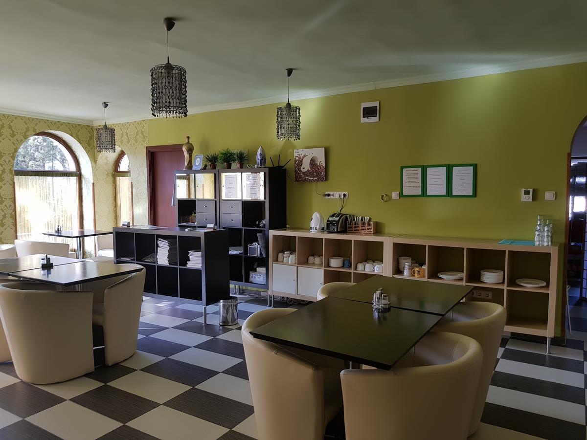 米什科尔茨 杏仁旅馆酒店 外观 照片